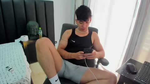 Snapshot of isaac_cryston chatting on 02/04/25, 05:34 isaac_cryston online show from 02/04/25, 05:34