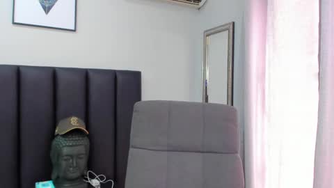 Snapshot of isaac_cryston chatting on 02/08/25, 03:10 isaac_cryston online show from 02/08/25, 03:10