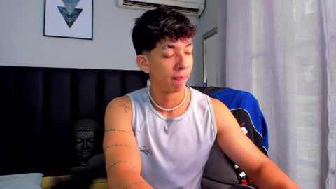 Snapshot of isaac_cryston chatting on 03/01/25, 07:37 isaac_cryston online show from 03/01/25, 07:37