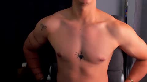 Snapshot of isaac_cryston chatting on 03/04/25, 08:16 isaac_cryston online show from 03/04/25, 08:16