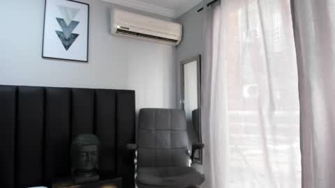 Snapshot of isaac_cryston chatting on 03/07/25, 08:44 isaac_cryston online show from 03/07/25, 08:44