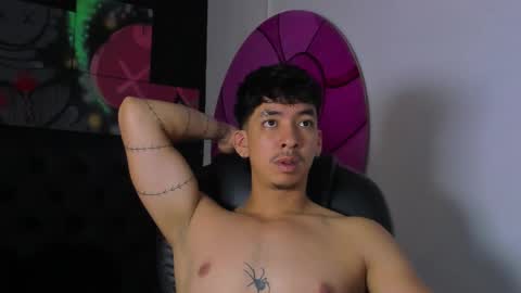 Snapshot of isaac_cryston chatting on 11/04/25, 08:19 isaac_cryston online show from 11/04/25, 08:19