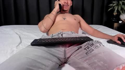 Snapshot of isaac_cryston chatting on 01/12/26, 10:04 isaac_cryston online show from 01/12/26, 10:04