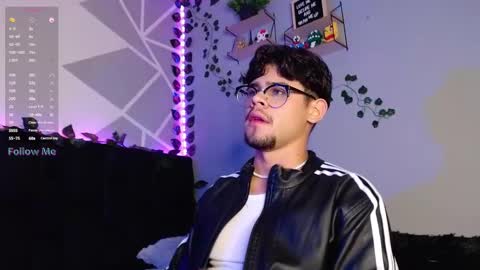 Isaac Saenz. online show from 12/02/24, 10:45