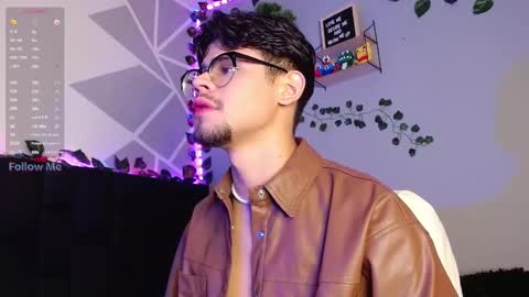 Isaac Saenz. online show from 12/03/24, 10:18