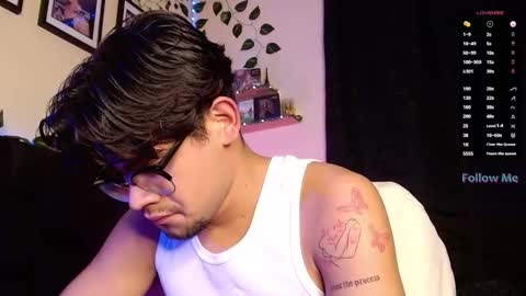 Isaac Saenz. online show from 02/17/25, 11:31