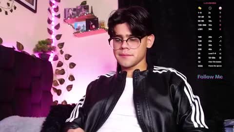 Isaac Saenz. online show from 02/22/25, 12:05