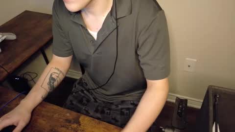 Snapshot of isaac_sheffield chatting on 03/30/26, 09:10 isaac online show from 03/30/26, 09:10