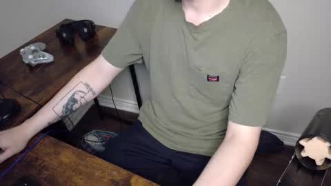 Snapshot of isaac_sheffield chatting on 04/02/26, 10:35 isaac online show from 04/02/26, 10:35