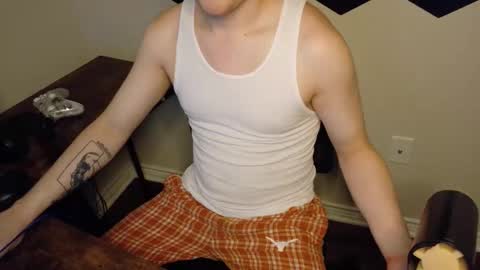 Snapshot of isaac_sheffield chatting on 04/05/26, 02:09 isaac online show from 04/05/26, 02:09