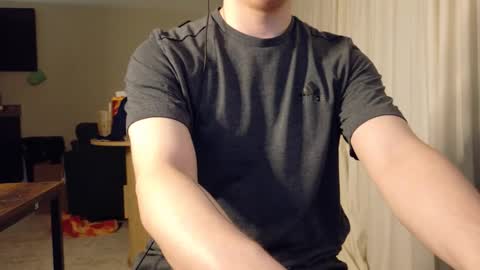 Snapshot of isaac_sheffield chatting on 04/30/26, 06:42 isaac online show from 04/30/26, 06:42