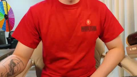 Snapshot of isaac_sheffield chatting on 06/14/26, 04:25 isaac online show from 06/14/26, 04:25