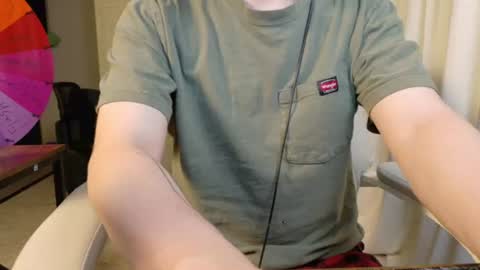 Snapshot of isaac_sheffield chatting on 06/23/26, 08:23 isaac online show from 06/23/26, 08:23