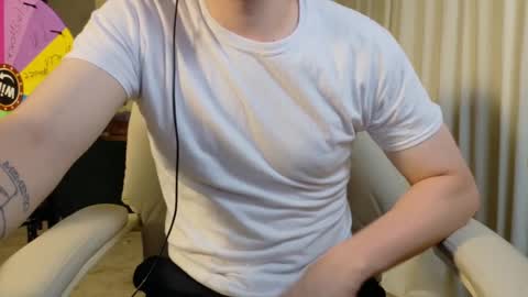 Snapshot of isaac_sheffield chatting on 07/03/26, 07:37 isaac online show from 07/03/26, 07:37
