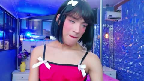 isaacnova online show from 06/09/26, 08:09