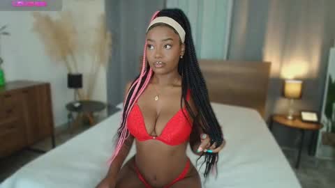 Snapshot of isaacoleman chatting on 09/28/25, 08:47 Isaa Coleman online show from 09/28/25, 08:47