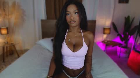 Snapshot of isaacoleman chatting on 02/25/26, 08:51 Isaa Coleman online show from 02/25/26, 08:51