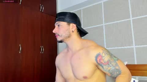 Isaac Surez online show from 06/22/26, 12:46