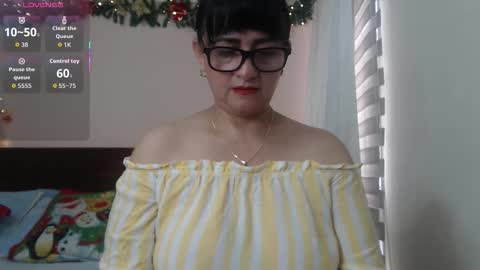 Isabeel Sofia online show from 10/11/25, 02:15