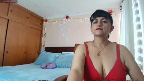 Isabeel Sofia online show from 05/27/26, 07:55