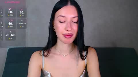 Bella online show from 09/11/25, 08:25