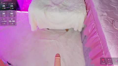 Snapshot of isabel_jamess chatting on 02/25/26, 08:18 Isa online show from 02/25/26, 08:18