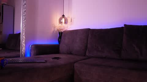 Isabela online show from 06/22/26, 11:51