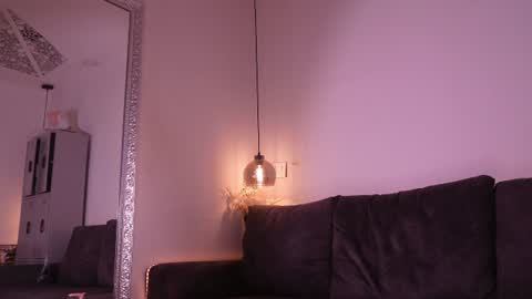 Isabela online show from 06/27/26, 12:22