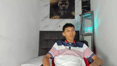 Snapshot of isabela_lux chatting on 11/28/25, 07:49 Isabella online show from 11/28/25, 07:49