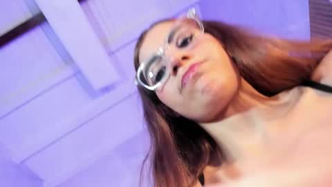 isabelastefano online show from 11/20/25, 03:28