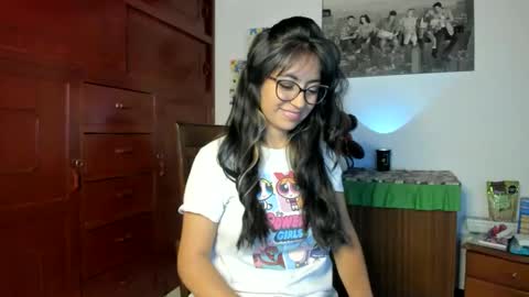 Snapshot of isabella22_1 chatting on 01/03/25, 11:44 Isabella22 1 online show from 01/03/25, 11:44