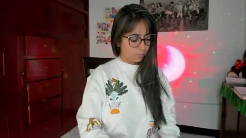 Snapshot of isabella22_1 chatting on 02/11/25, 11:43 Isabella22 1 online show from 02/11/25, 11:43