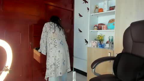 Snapshot of isabella22_1 chatting on 01/08/26, 08:55 Isabella22 1 online show from 01/08/26, 08:55