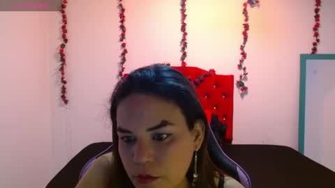 isabella49032 online show from 04/16/26, 03:24