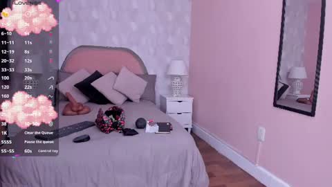 isabella__milf online show from 06/21/26, 12:19