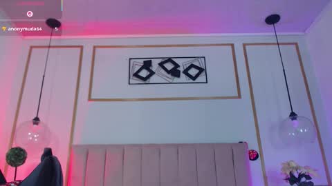 Isa Online 11pm to 5am Colombia time online show from 10/31/25, 06:09