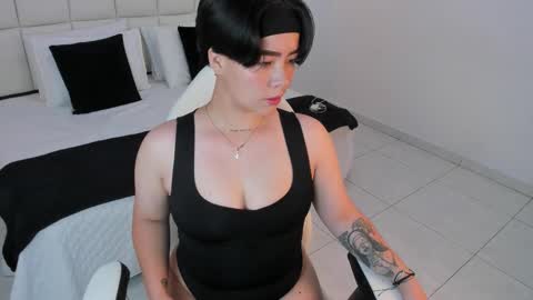 isabella_clarkk online show from 03/10/26, 12:15