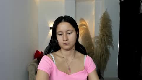 Snapshot of isabella_grace18 chatting on 03/25/26, 02:01 Isabella online show from 03/25/26, 02:01
