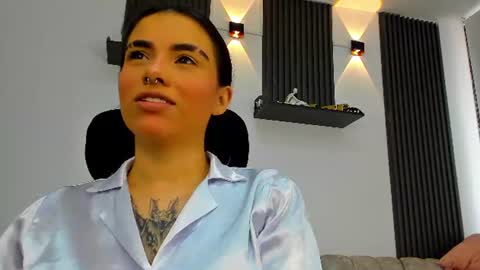 ISABELLA online show from 07/14/26, 06:57