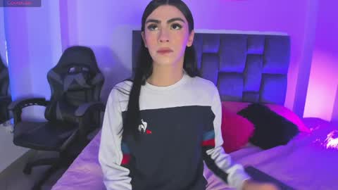 Isabella Moon9 online show from 04/25/26, 12:19