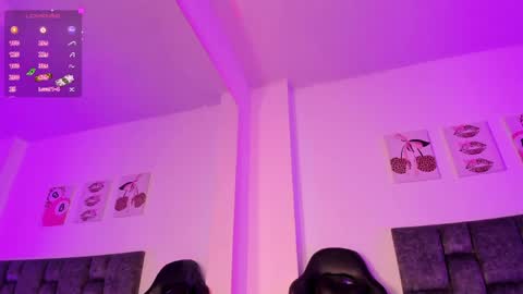 Isabella Moon9 online show from 05/13/26, 11:18