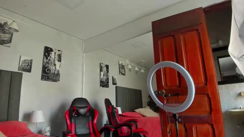 Snapshot of isabella_nowa chatting on 01/31/26, 08:29 Isabella Nowa online show from 01/31/26, 08:29