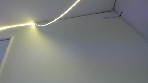 Snapshot of isabella_nowa chatting on 02/14/26, 12:02 Isabella Nowa online show from 02/14/26, 12:02