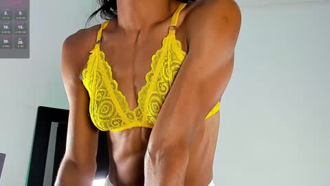 Isabella online show from 01/25/25, 12:38