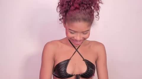 Snapshot of isabella_sex18 chatting on 01/21/25, 03:26 isabella online show from 01/21/25, 03:26