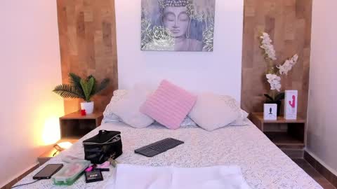 Snapshot of isabella_winkler chatting on 05/23/26, 10:41 isabella_winkler online show from 05/23/26, 10:41