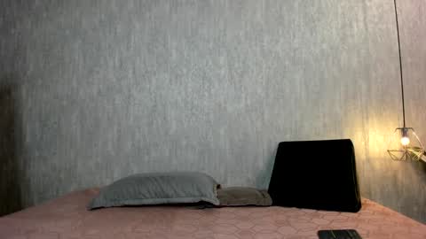 isabella zc online show from 01/21/25, 11:35