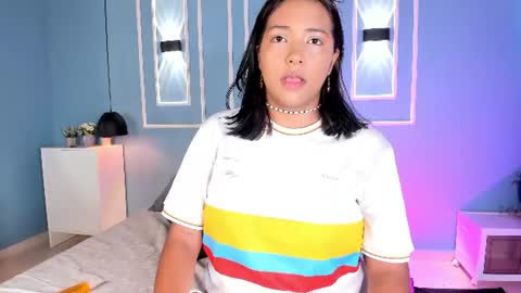 Snapshot of isabella_zc chatting on 06/27/26, 12:22 isabella zc online show from 06/27/26, 12:22