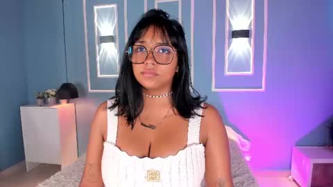 Snapshot of isabella_zc chatting on 06/30/26, 12:17 isabella zc online show from 06/30/26, 12:17