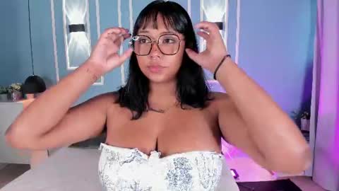 Snapshot of isabella_zc chatting on 07/26/26, 11:50 isabella zc online show from 07/26/26, 11:50